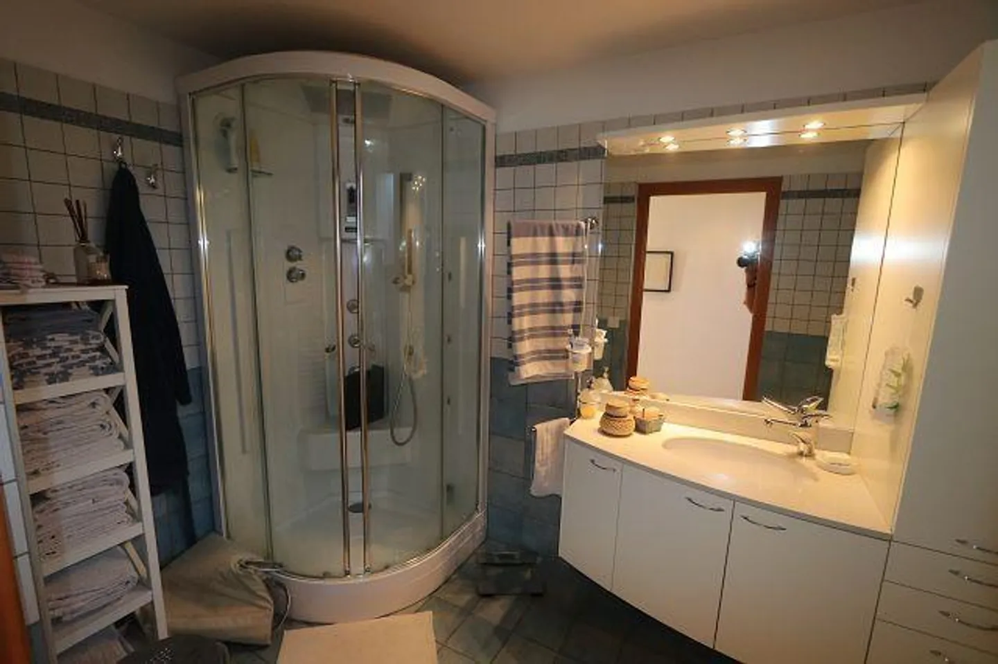 Incantevole casa di paese a Monte Carasso - Foto 20 di 43