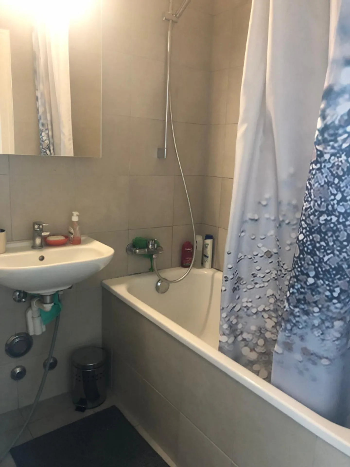 Appartement 3 pièces Élevé - Photo 3 sur 3