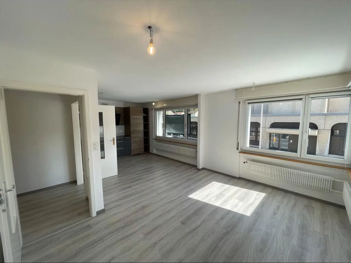 3.5 Room Apartment - Photo 2 of 18