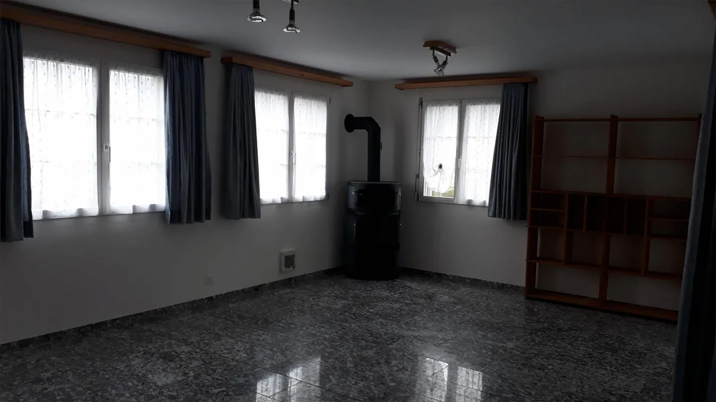 Beautiful, bright 6.5 room maisonette apartment - Photo 4 of 13