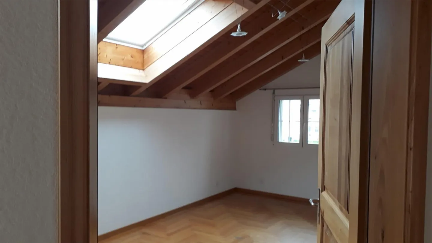 Beautiful, bright 6.5 room maisonette apartment - Photo 9 of 13