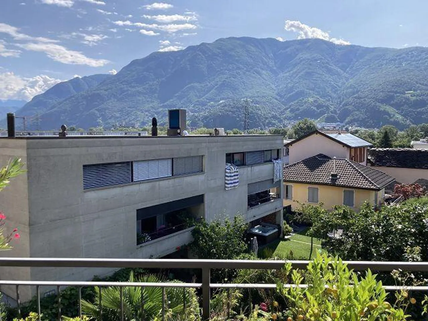 Incantevole casa di paese a Monte Carasso - Foto 29 di 43