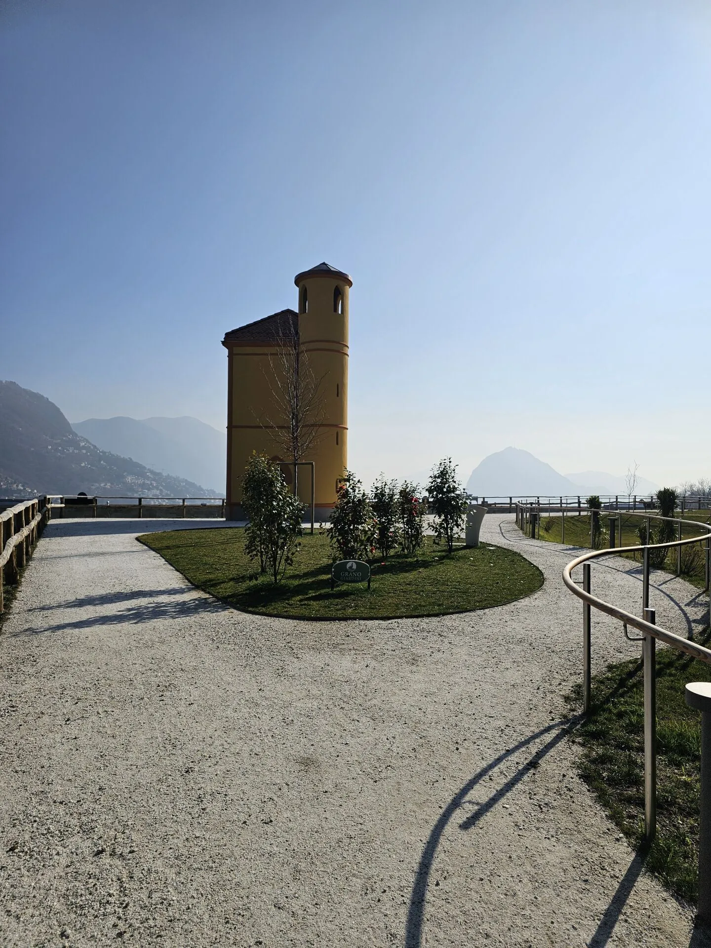 Modernes Apartment mit Terrasse - Foto 13 von 13