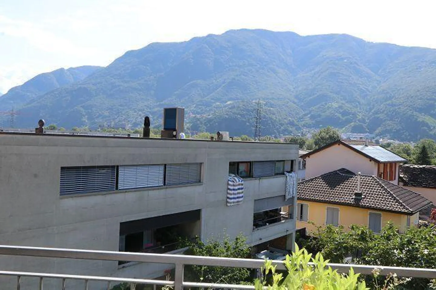 Incantevole casa di paese a Monte Carasso - Foto 32 di 43