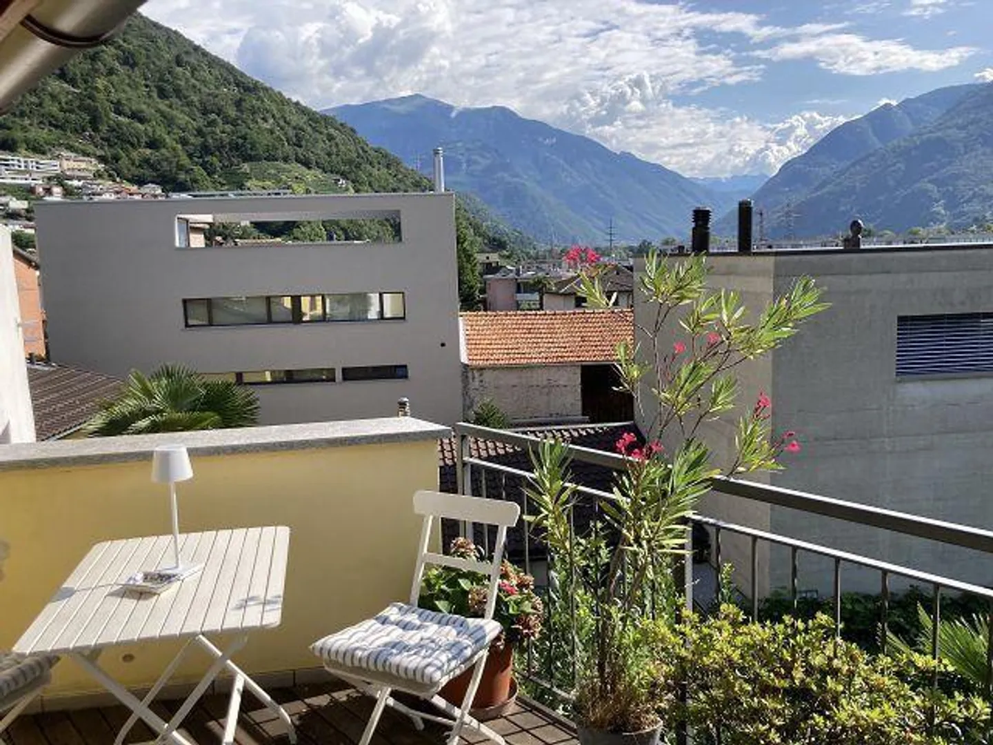 Incantevole casa di paese a Monte Carasso - Foto 30 di 43
