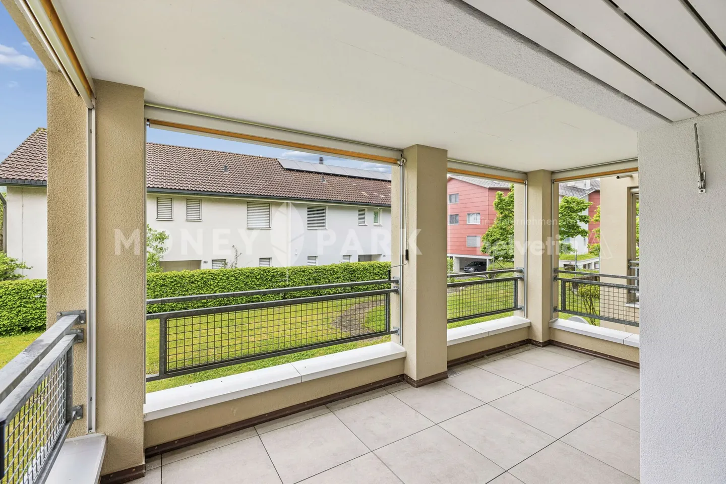 3.5-Zimmer-Wohnung in zentraler Lage - Foto 11 von 13