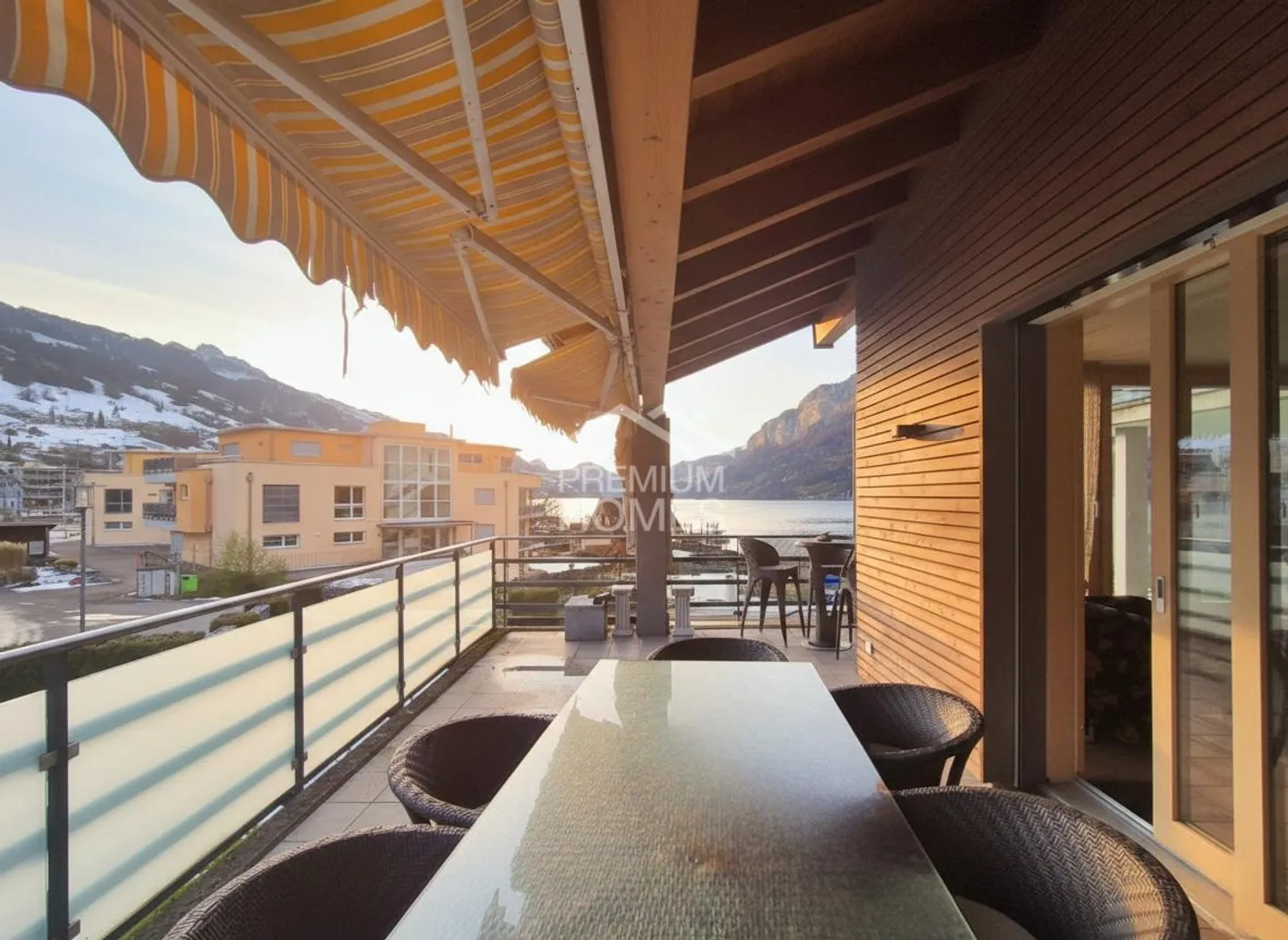 Luxuswohnung mit Seeblick - Foto 2 von 9