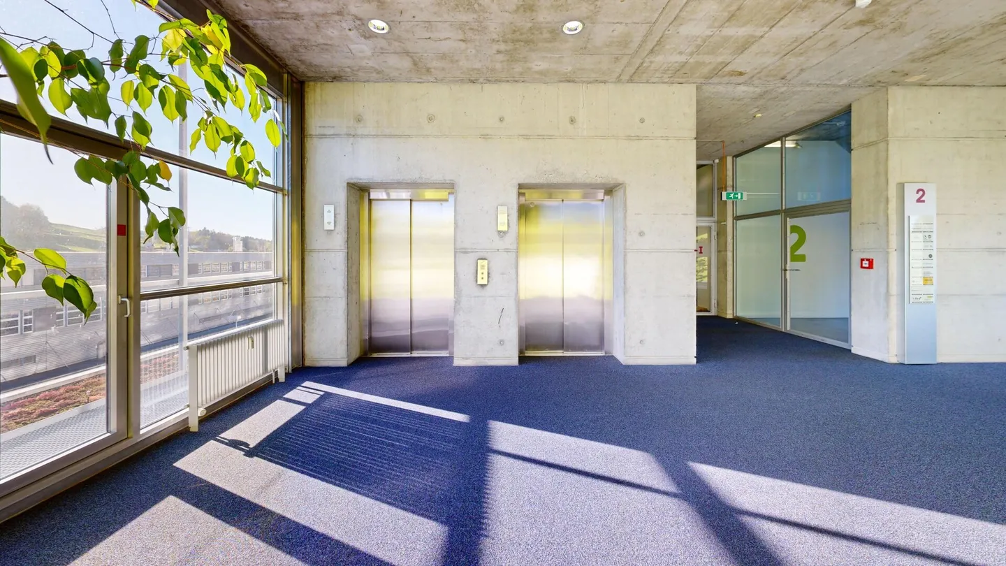 36 m² de bureau dans le parc d'affaires recherche un nouveau locataire - Photo 2 sur 7