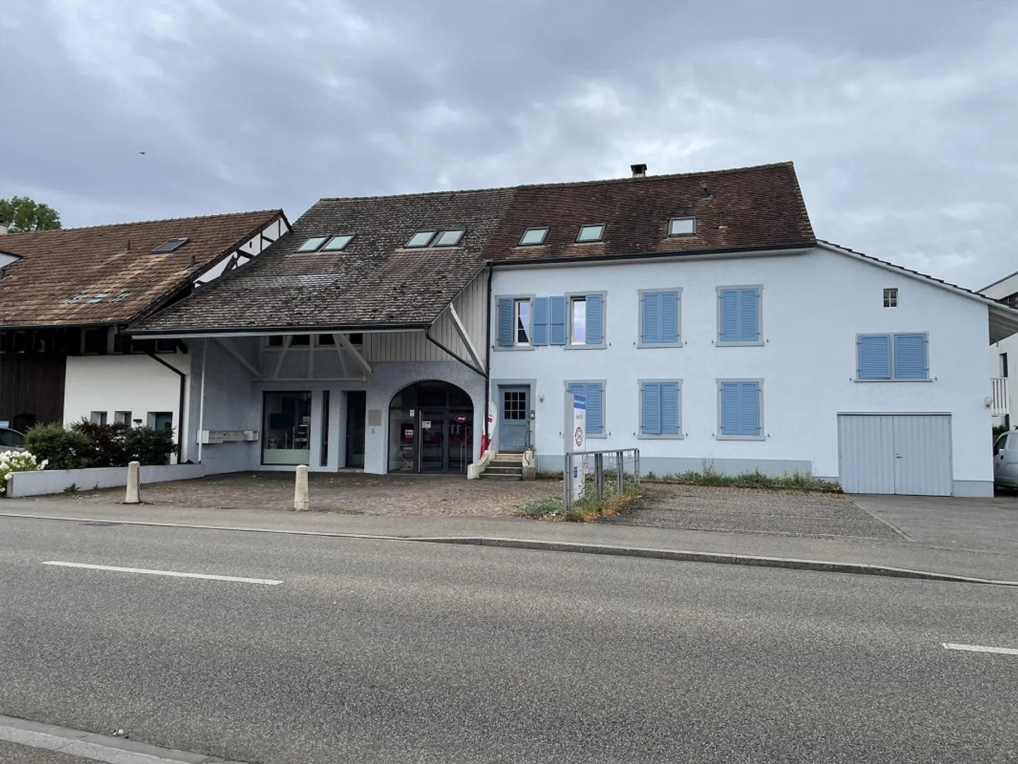 Atelier/Hobbyroom centrale con camino a Therwil - Foto 1 di 1