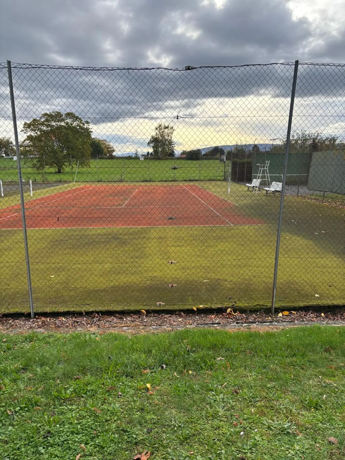 Campi da tennis in affitto a Mategnin - Foto 1 di 6