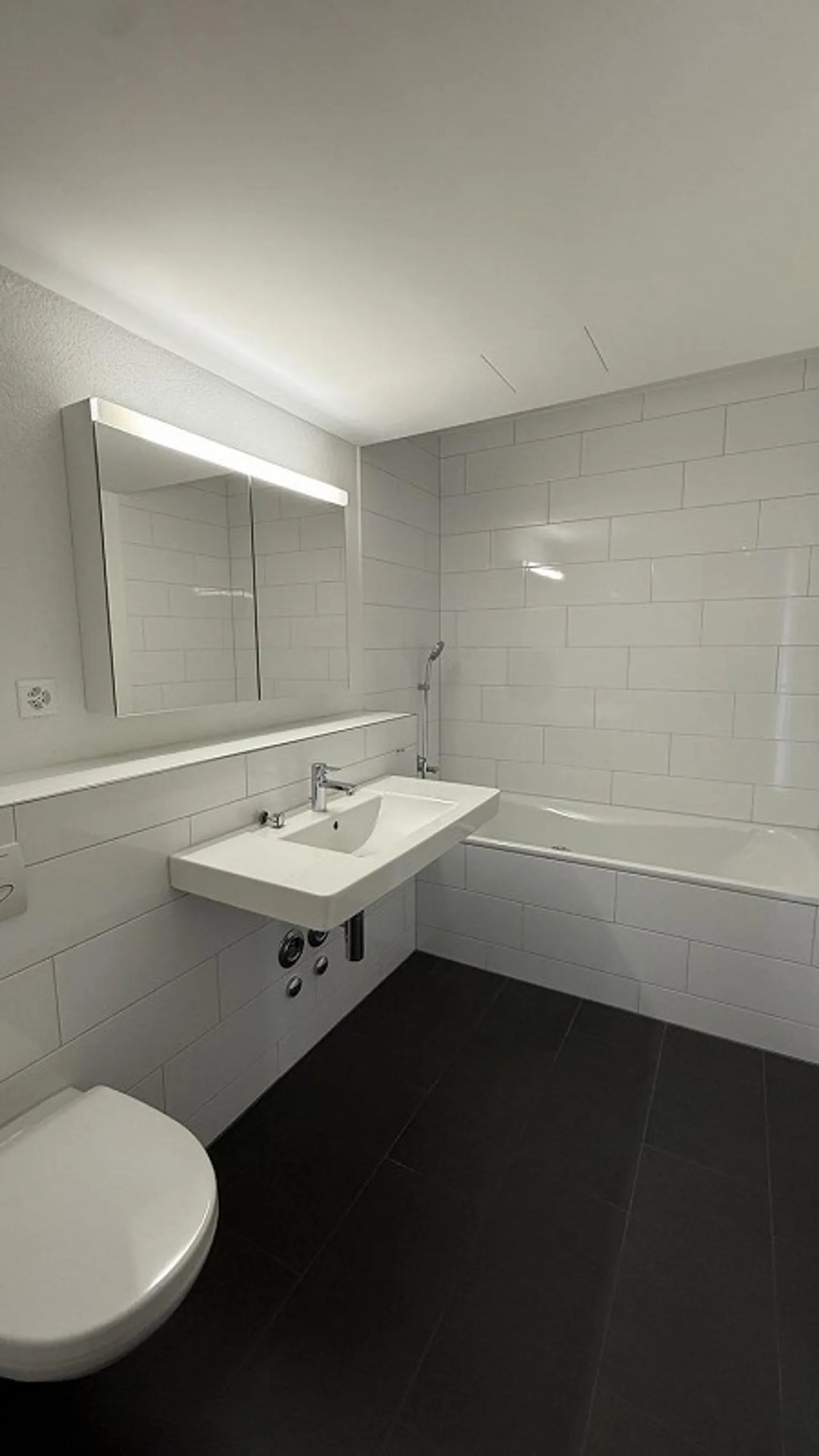 Appartamento 3.5 locali con grande balcone - Foto 3 di 6