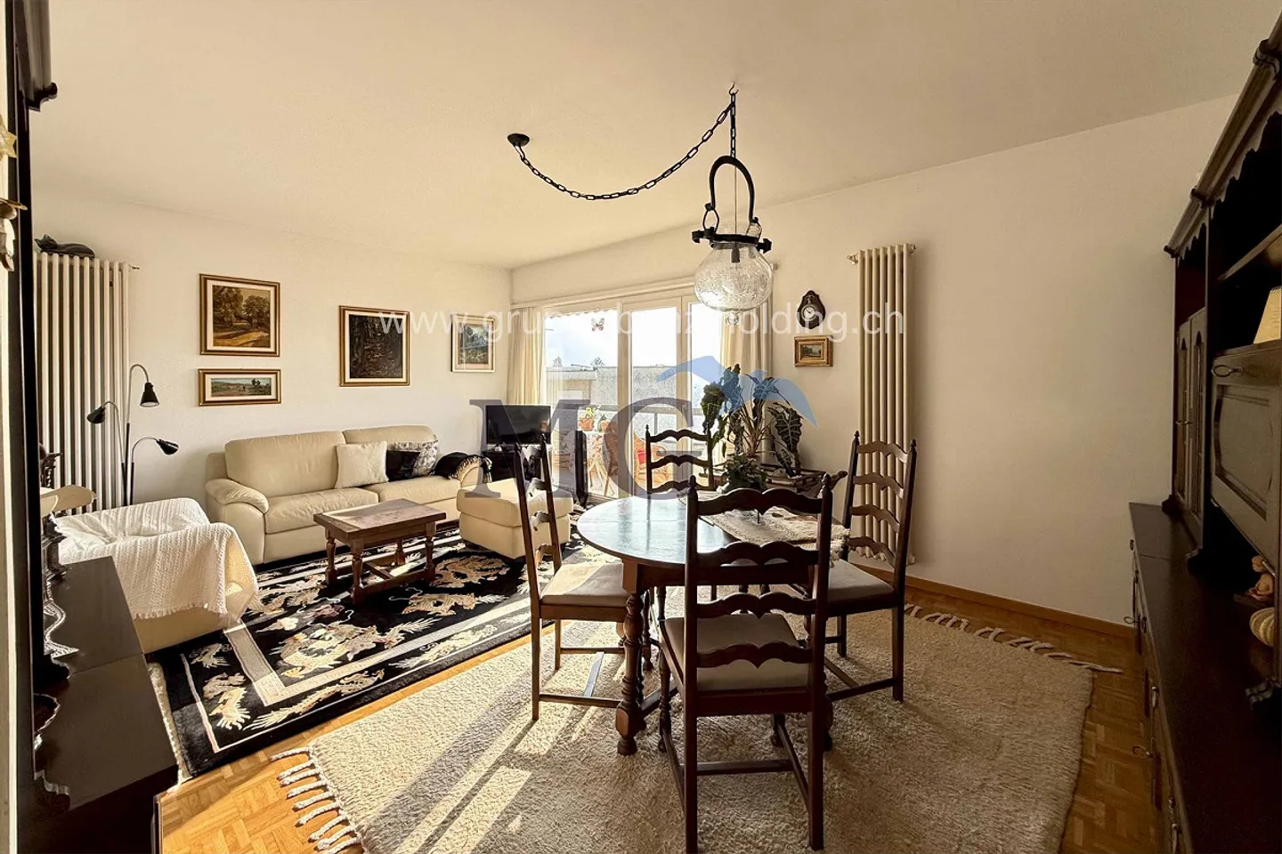 Appartamento con 3,5 stanze all'ultimo piano in zona residenziale - Foto 2 di 20