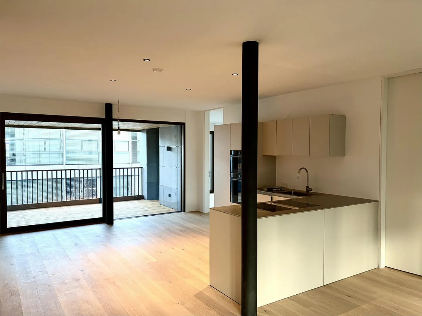 First occupancy: Stylish 4.5-room condominium in Tägerwilen - Photo 2 of 15