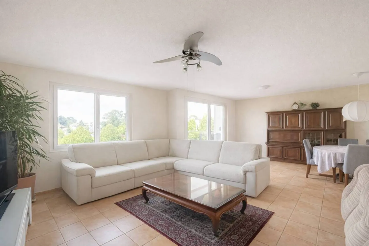 Charmantes Familienapartment in Prilly - Foto 2 von 7