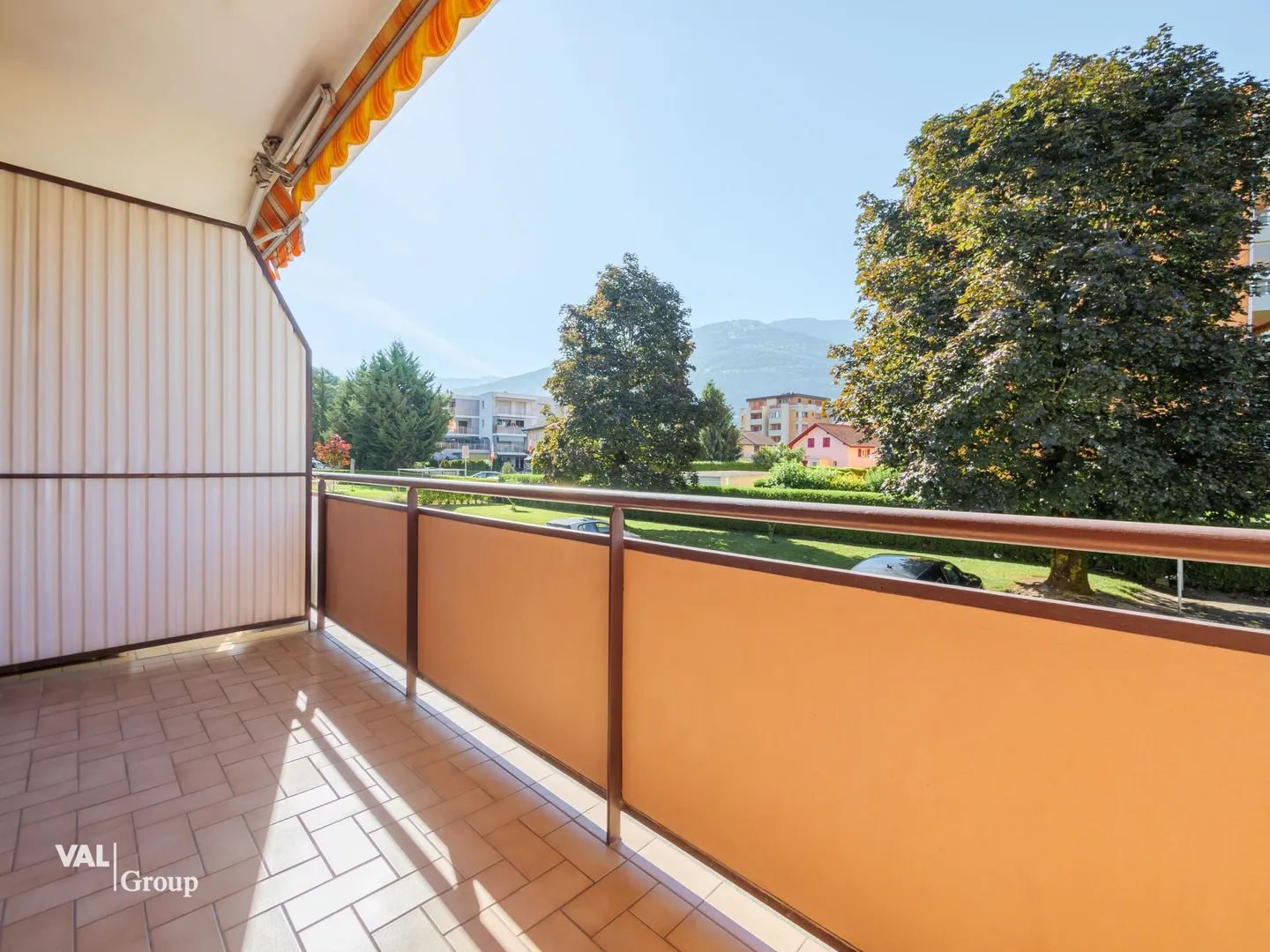 Opportunité Unique de Rénovation à Conthey - Photo 9 sur 10