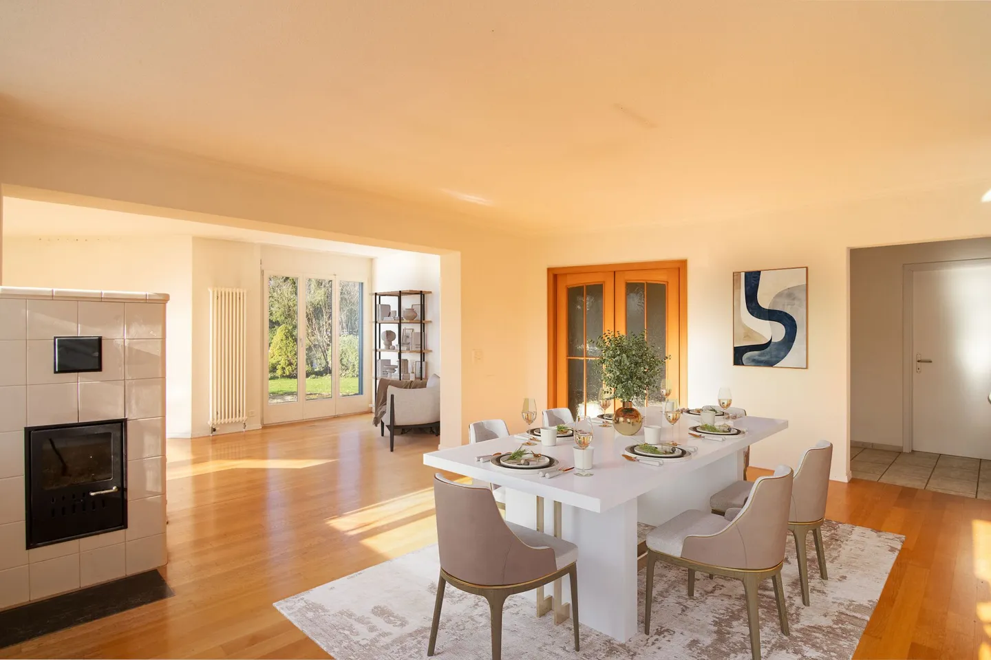 Spacious 6-Room Double Family House with Country House Character and Sunny Garden in Quiet Location near Bern. - Photo 6 of 32