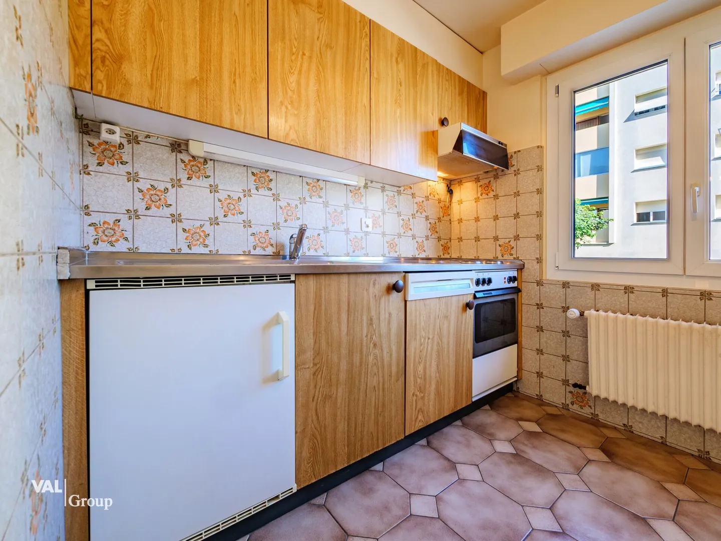 Opportunité Unique de Rénovation à Conthey - Photo 3 sur 10