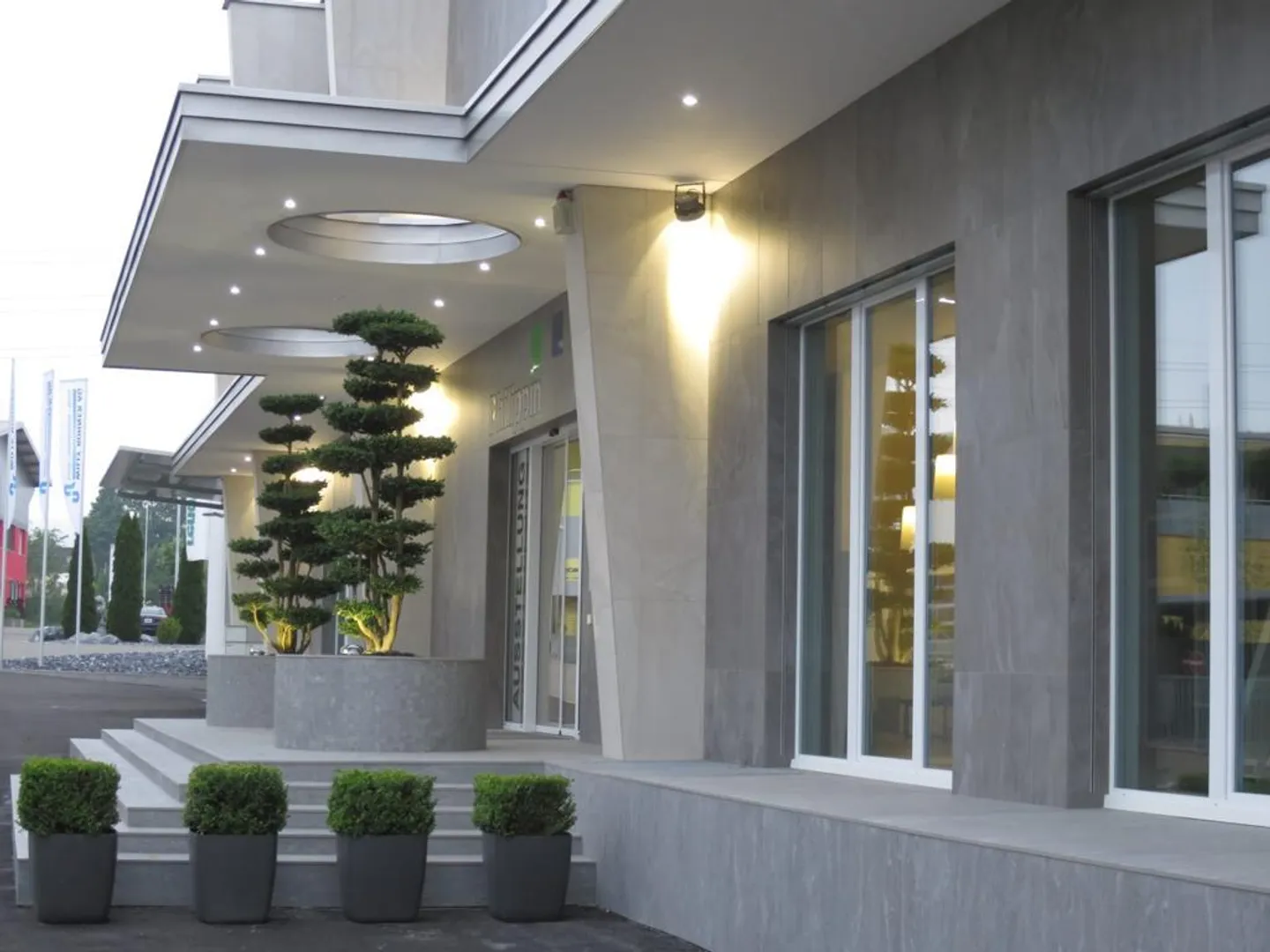 Bureaux/pratiques ultramodernes - surfaces partielles possibles - Photo 1 sur 15