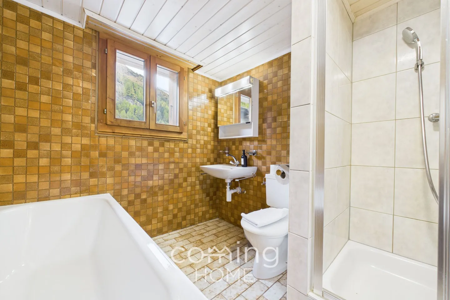 Sunny 3.5-room apartment in the heart of Saas-Grund with a view of the surrounding mountains - Photo 8 of 13