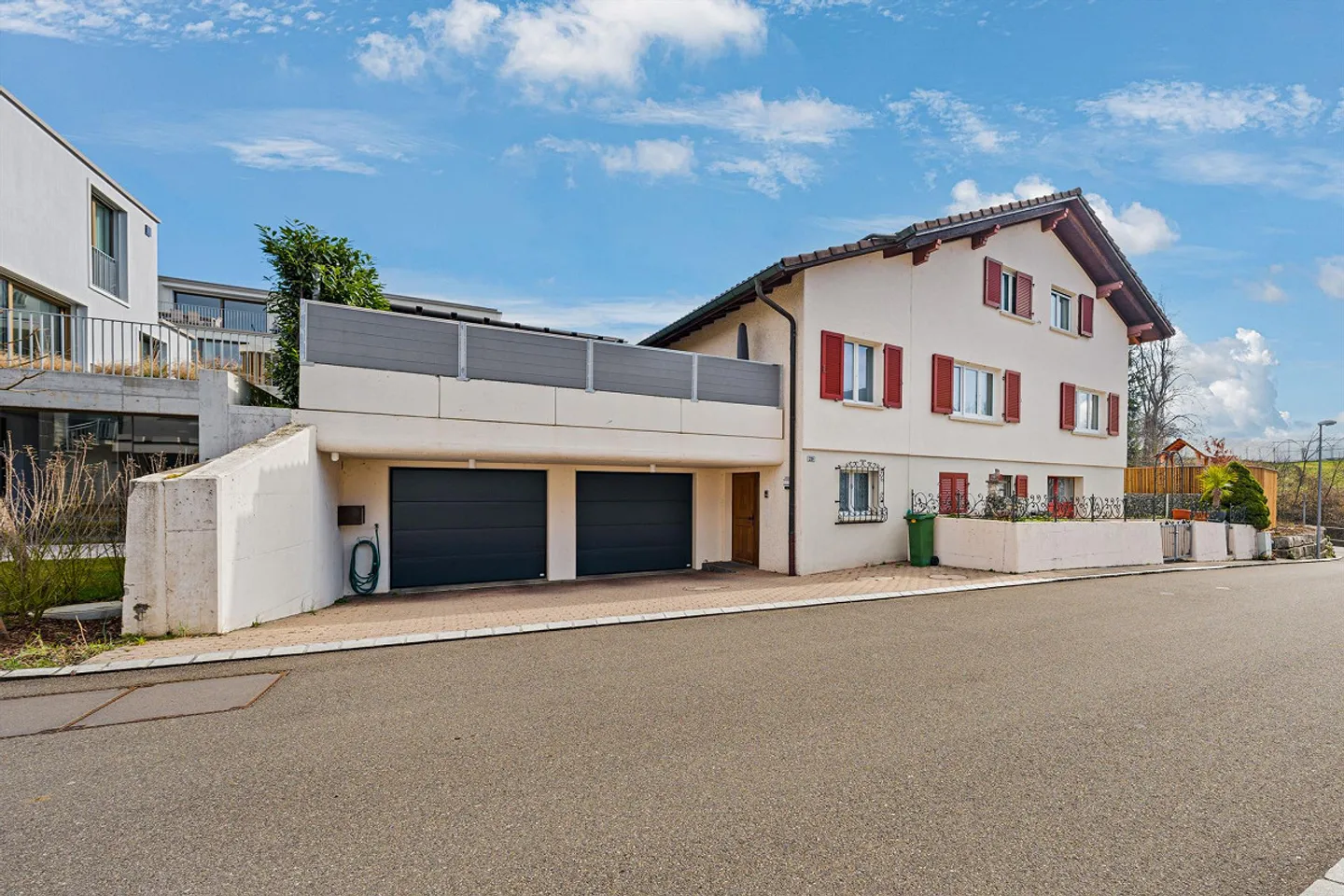 AgentSelly - Maison attrayante avec beaucoup d'espace et de charme - Photo 1 sur 11