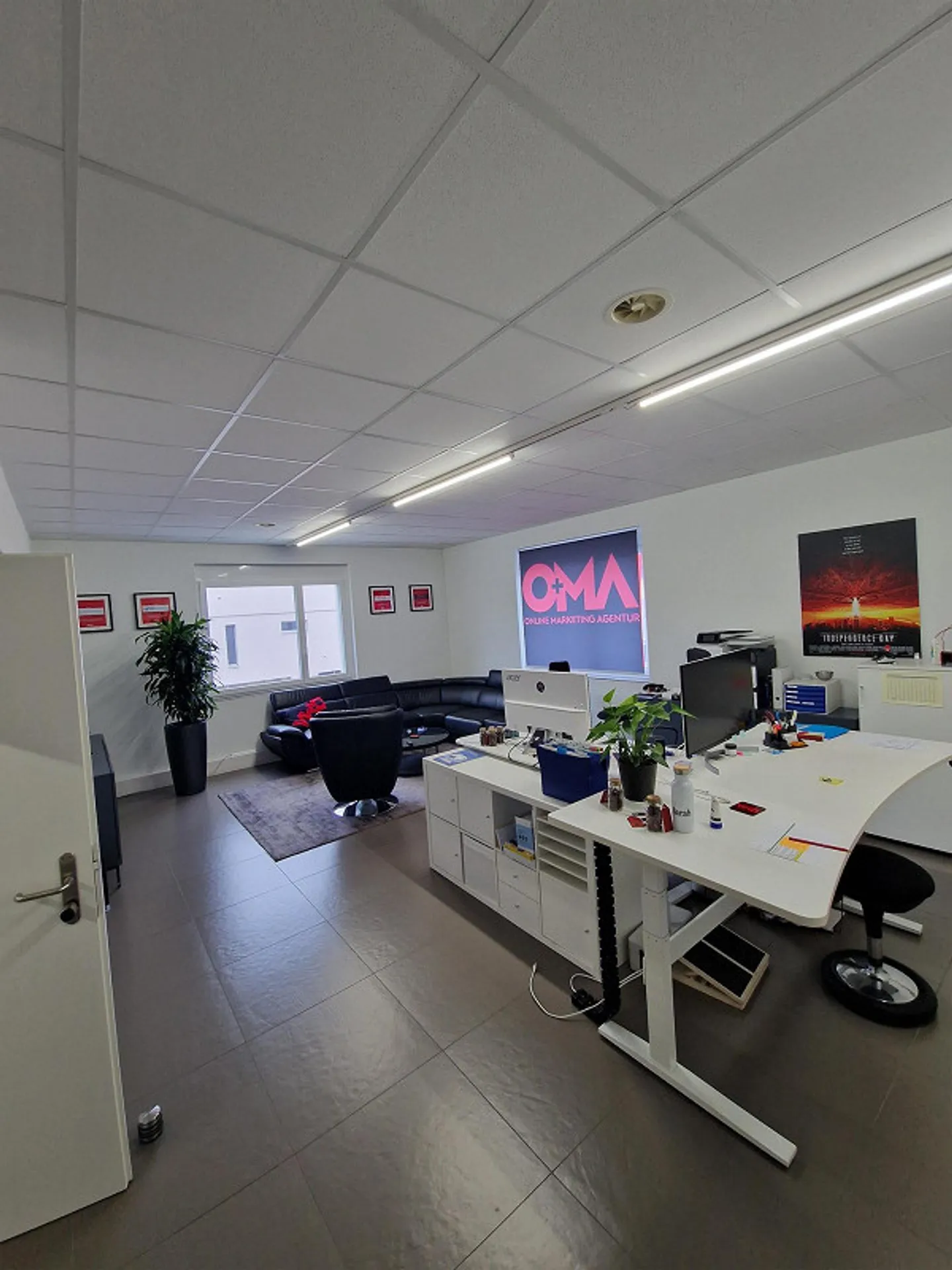 Bureaux/pratiques ultramodernes - surfaces partielles possibles - Photo 5 sur 15