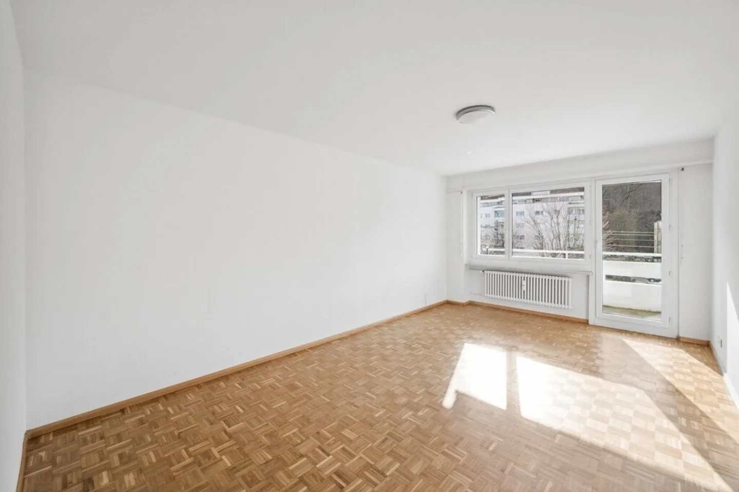 Helle 3-Zimmer-Wohnung mit Balkon - Foto 4 von 7