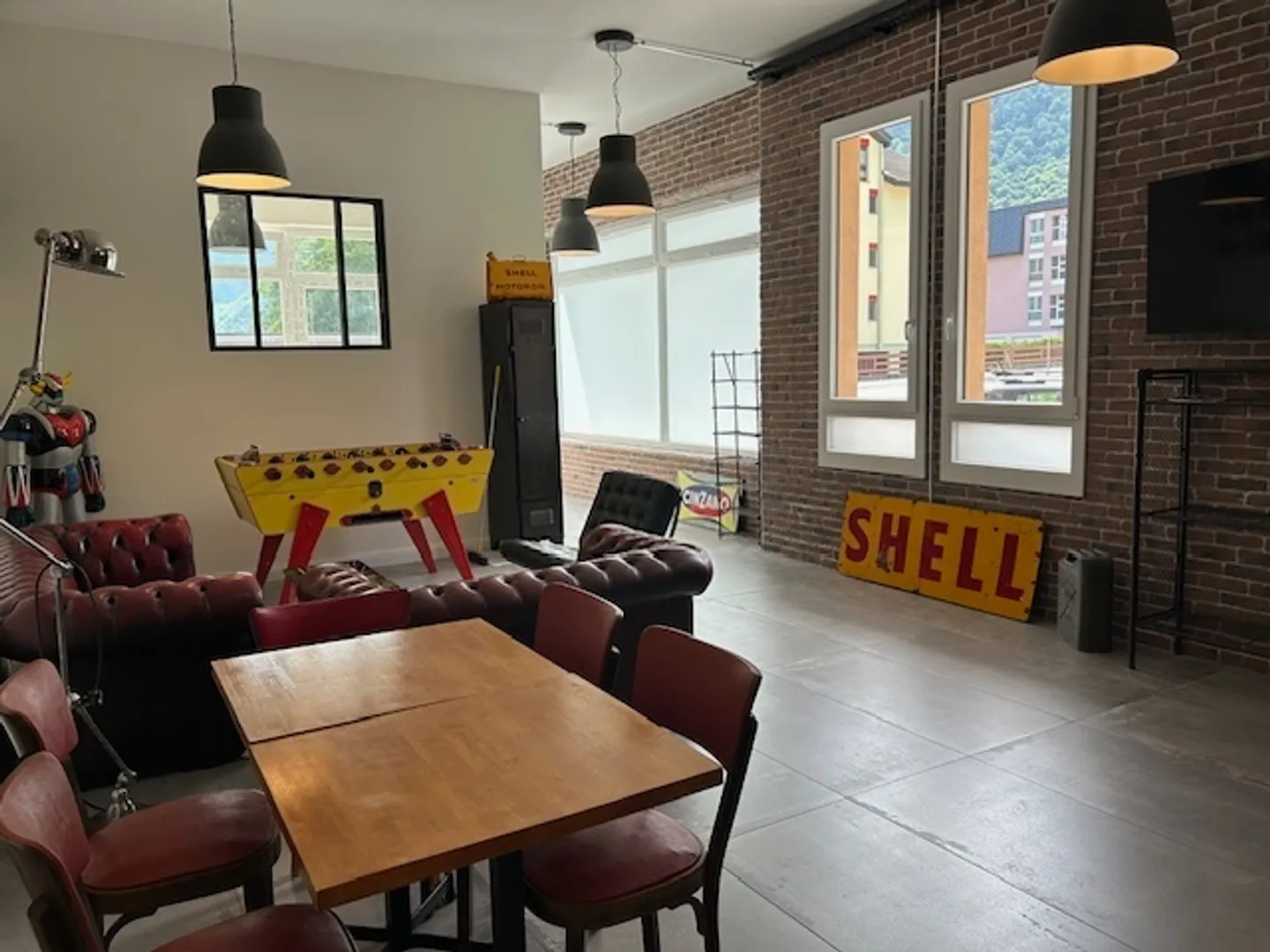 Standortverkauf in Vouvry! Beeindruckende und beeindruckende Unterkunft. - Foto 3 von 13