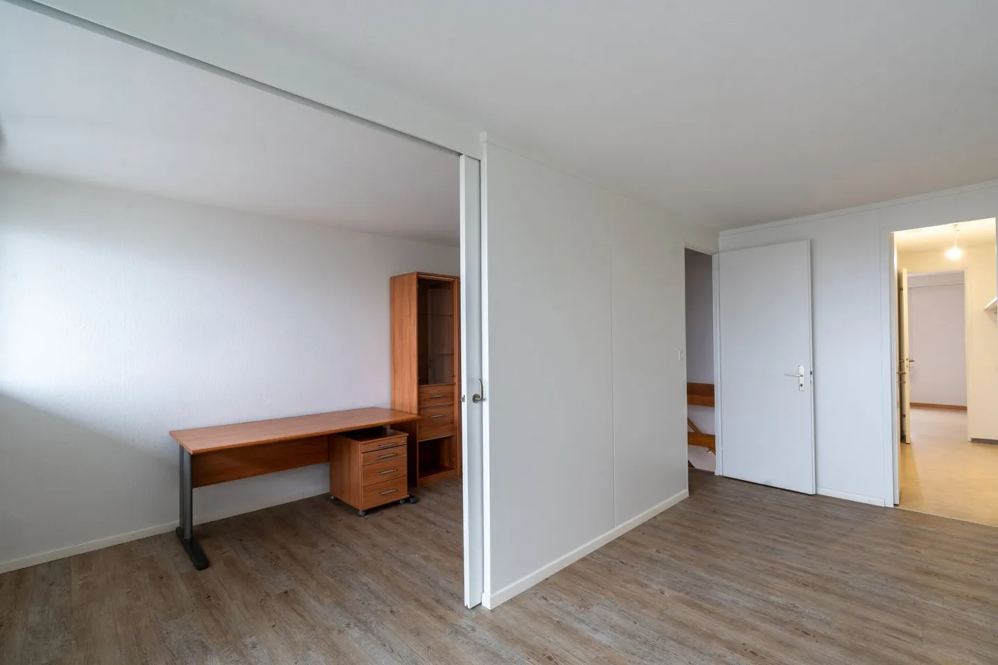 Appartement en duplex de 4,5 pièces avec aménagement flexible - Photo 9 sur 16