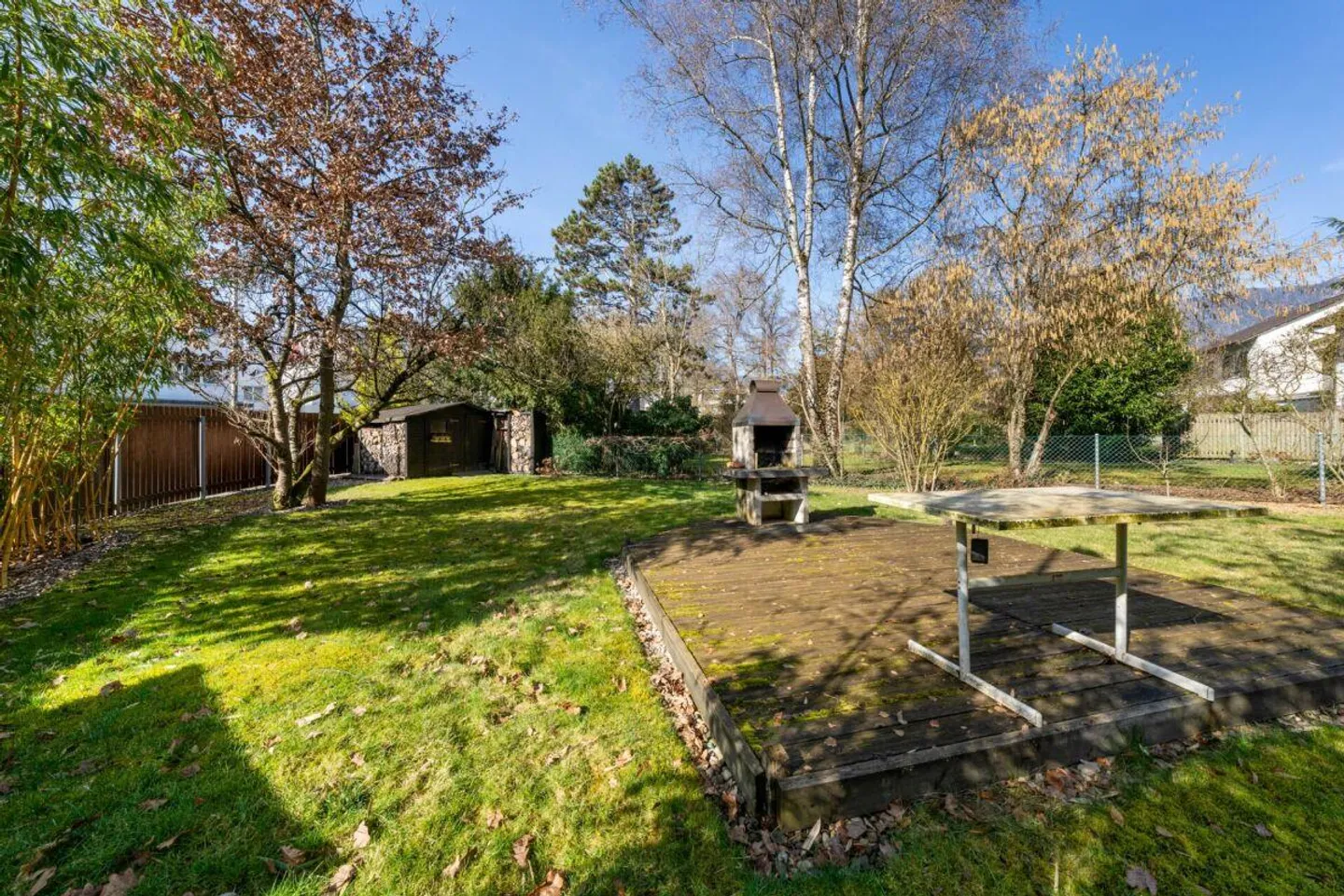 Stylish House in Prime Location - Photo 4 of 21