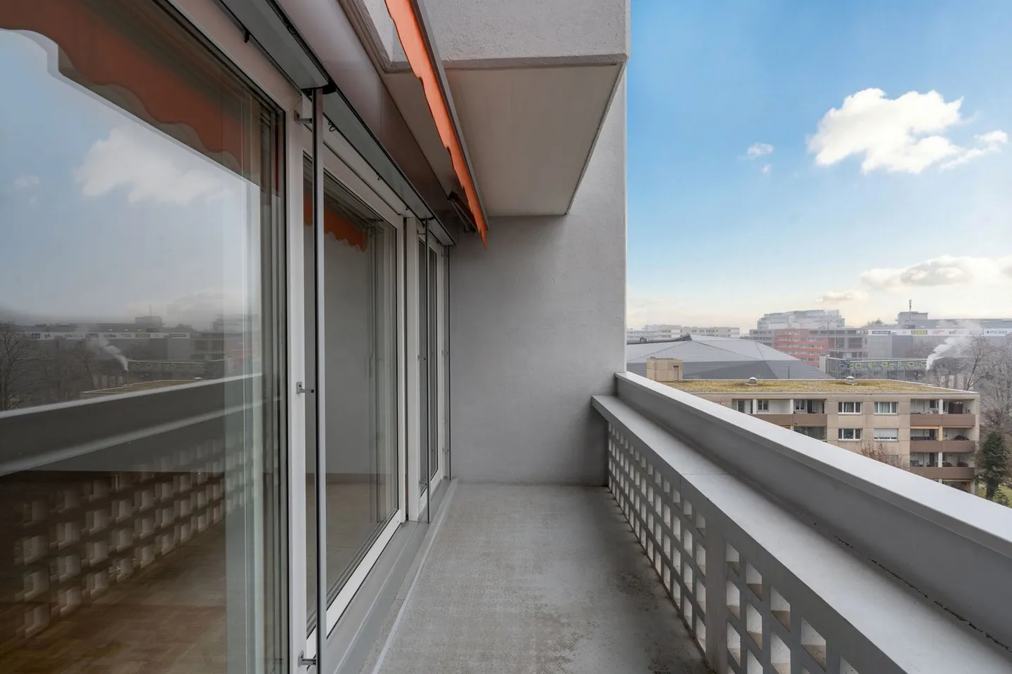 Appartement en duplex de 4,5 pièces avec aménagement flexible - Photo 12 sur 16