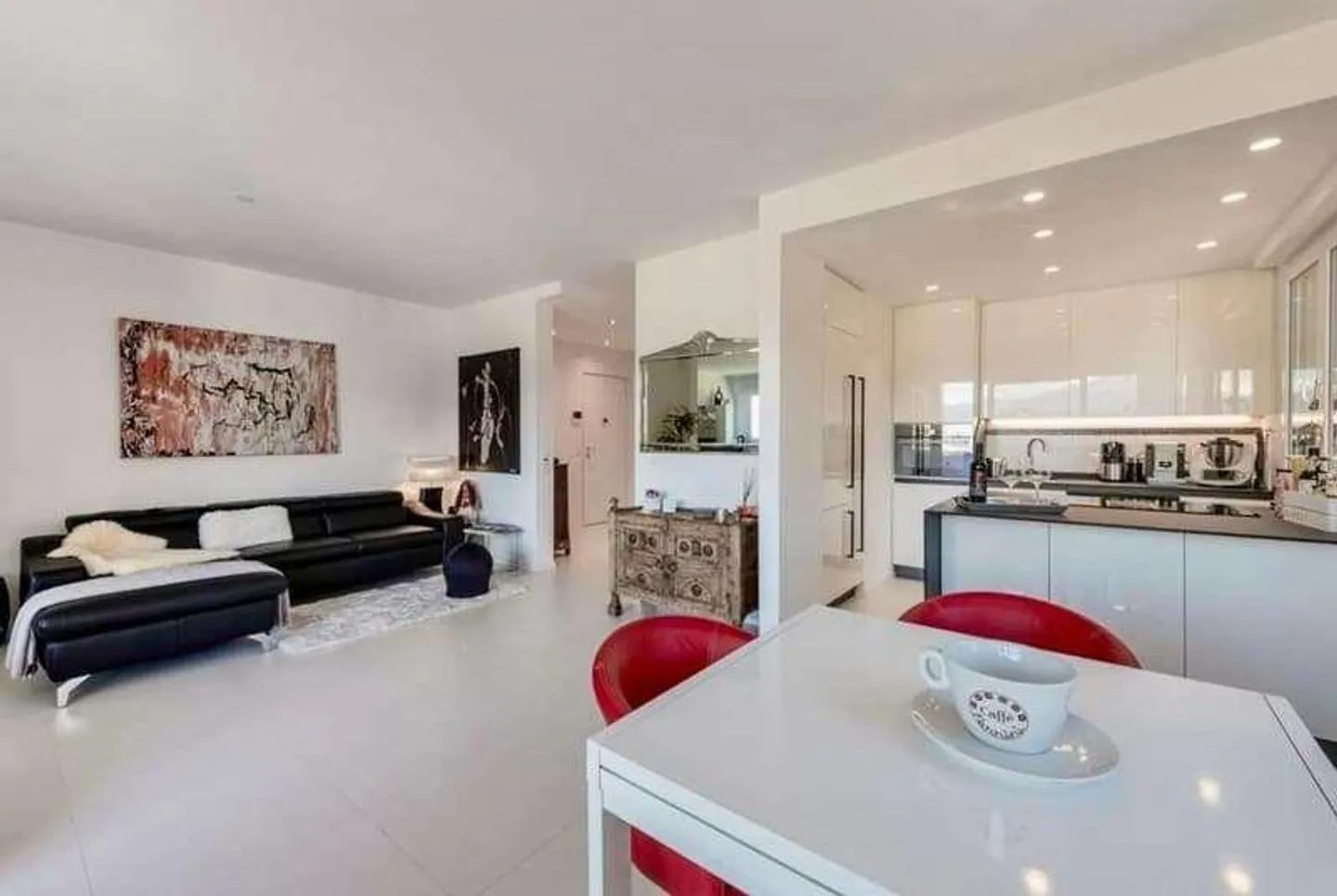 Appartamento con 3,5 stanze e vista lago - Foto 4 di 11