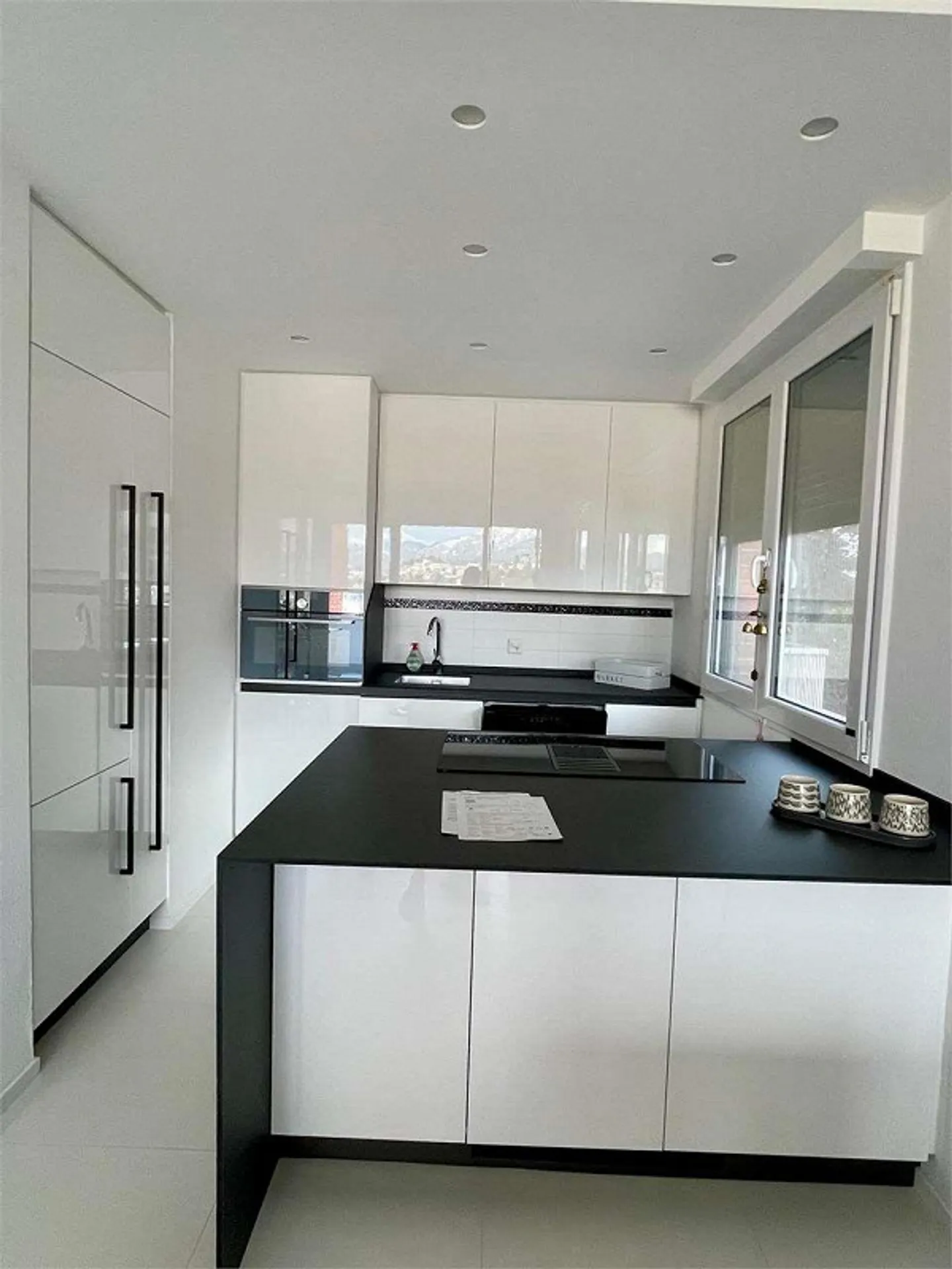 Appartamento con 3,5 stanze e vista lago - Foto 6 di 11