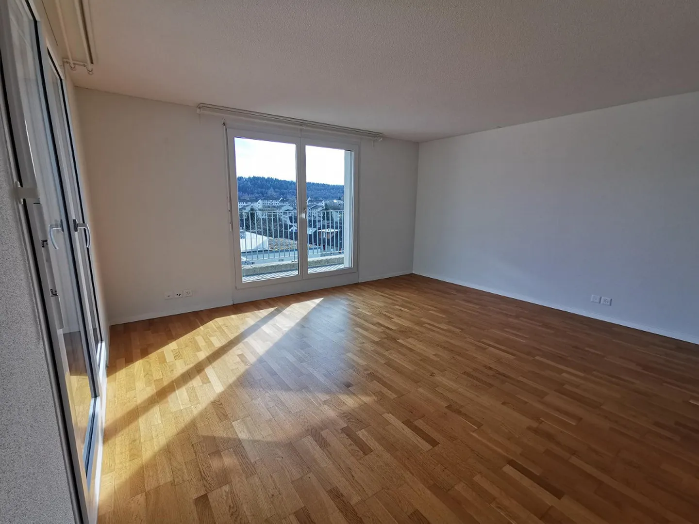 Attico in una posizione tranquilla! - Foto 4 di 7