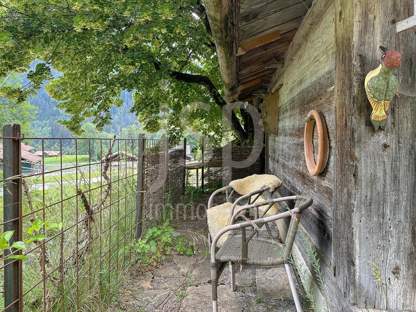 Stilvolles Chalet mit unverbaubarem Blick - Foto 18 von 27