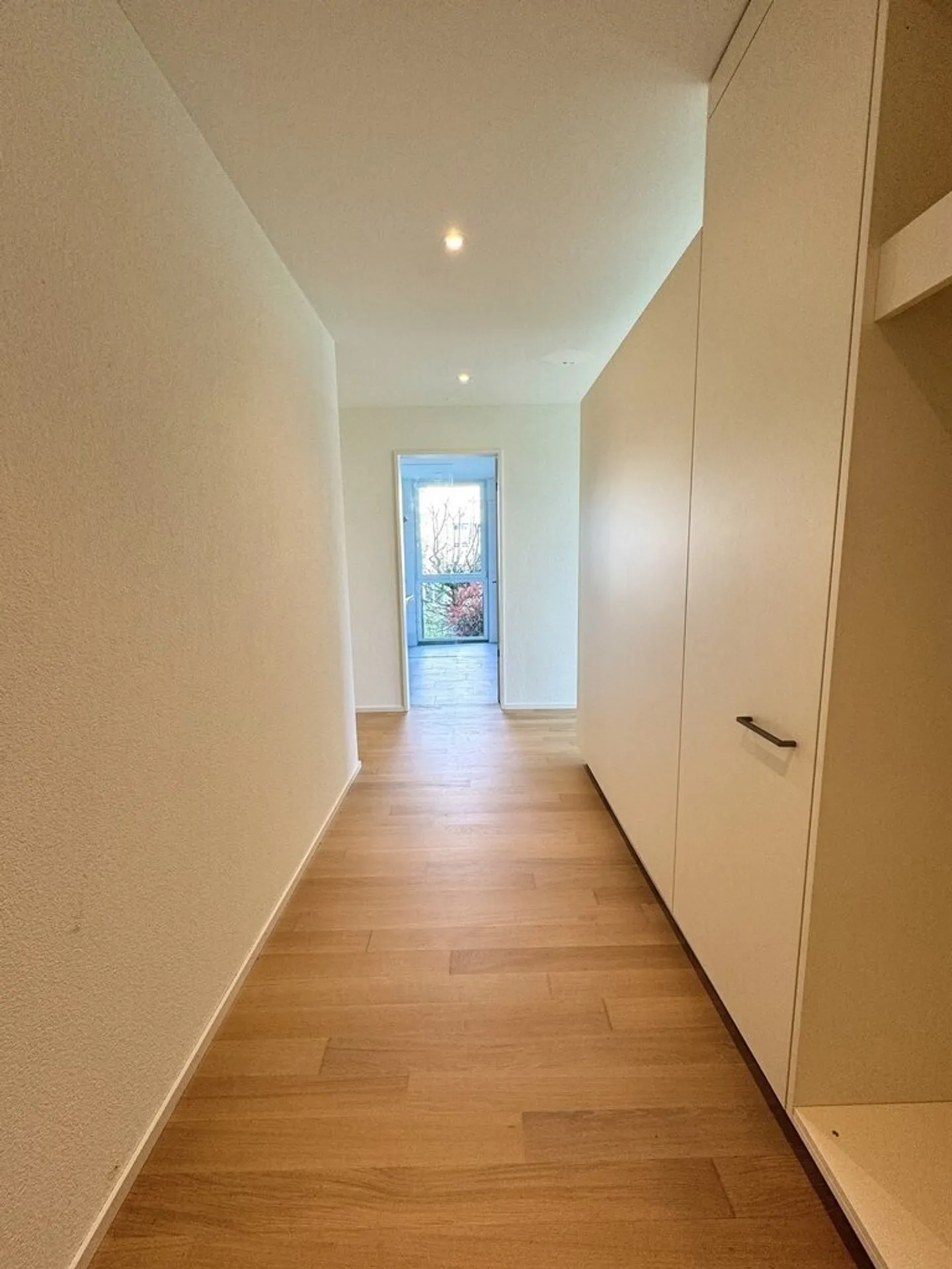 Appartement attrayant de 4,5 pièces : calme, moderne et centralement situé - Photo 5 sur 7