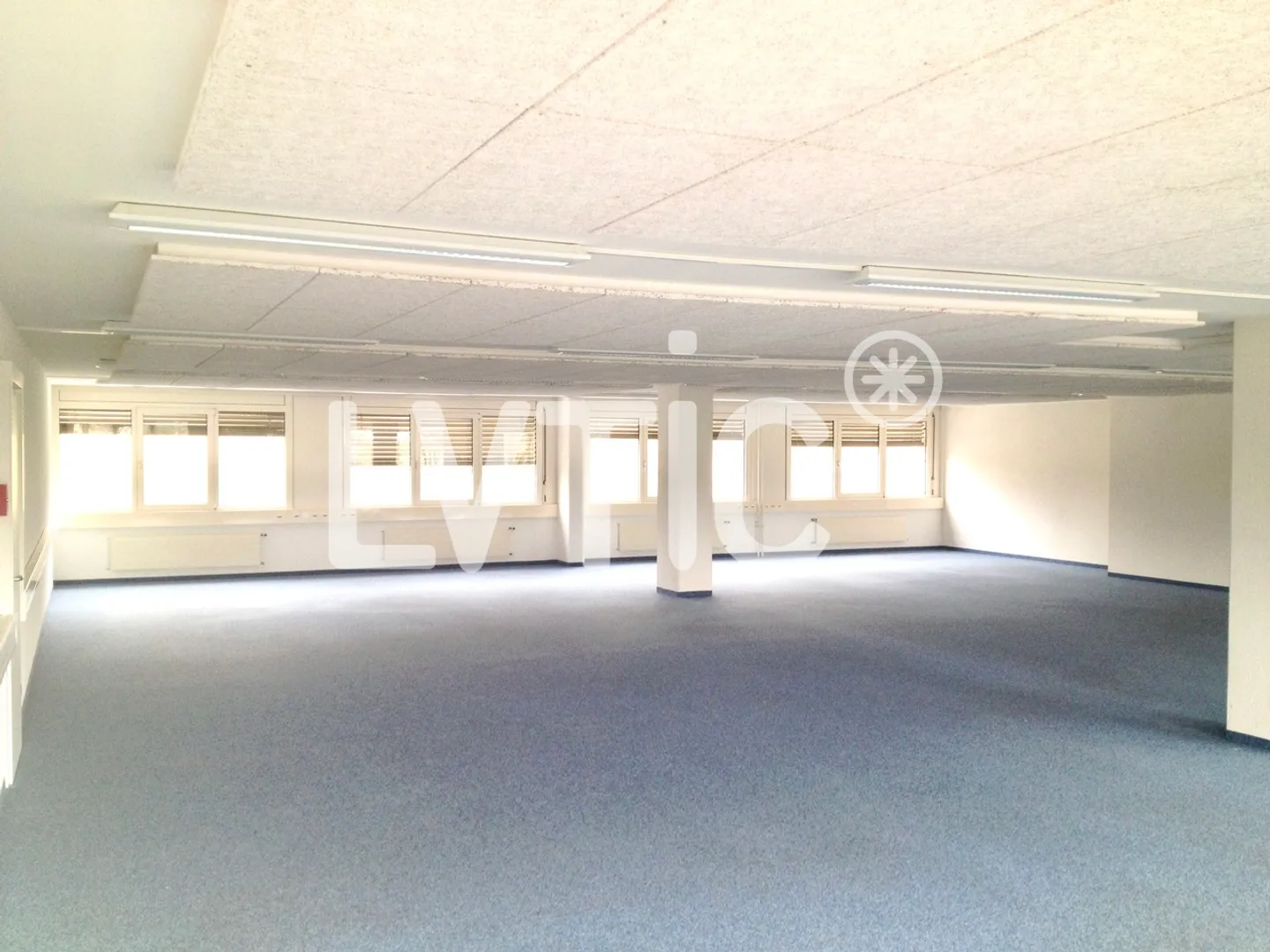 Offices, 125 m2 premises for rent in Crissier - Photo 5 of 7