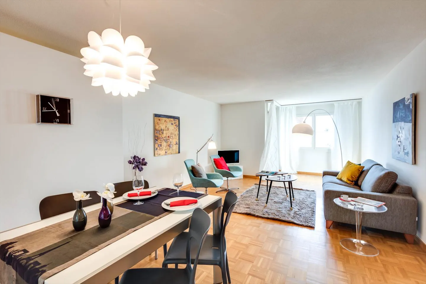Extraordinary Floor Plan? You are at the right address! - Photo 3 of 11