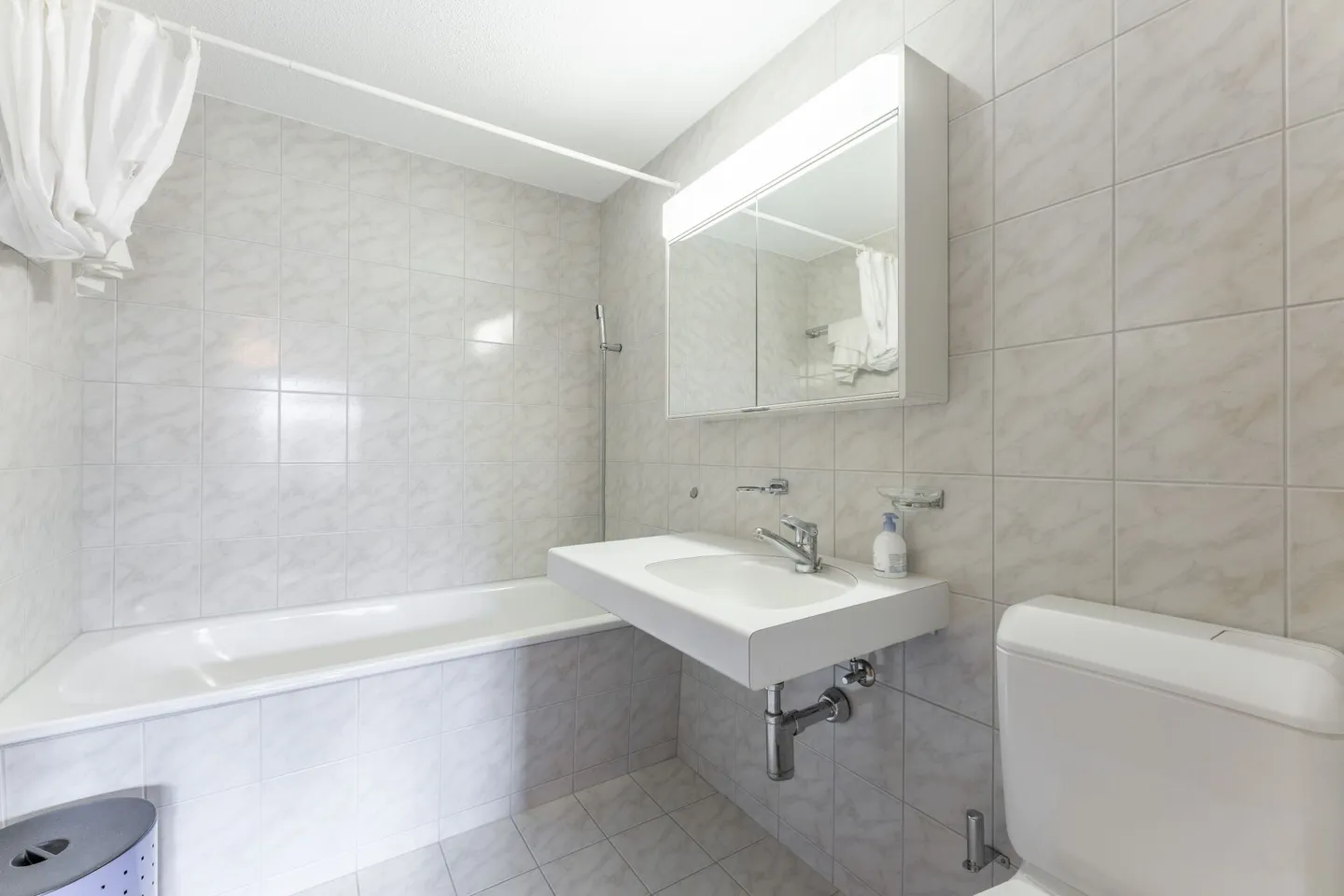 Appartement sous les toits de 3 1/2 pièces à vendre - Photo 9 sur 16