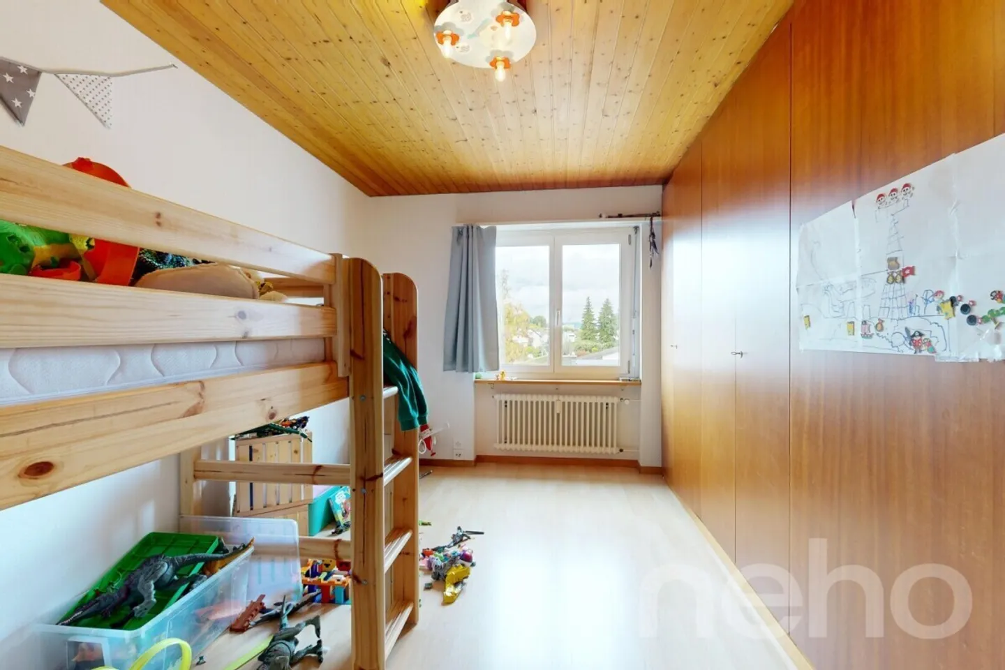 Bright attic apartment in a family-friendly location - close to the center and quiet - Photo 9 of 12