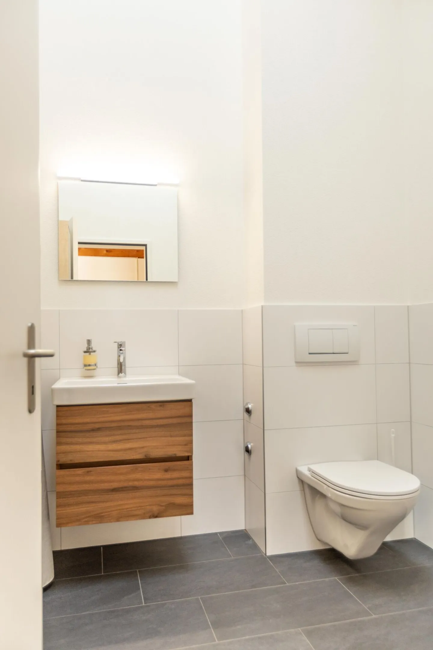 Maisonette de 4,5 pièces avec salle de loisirs - buanderie privée - Photo 5 sur 11