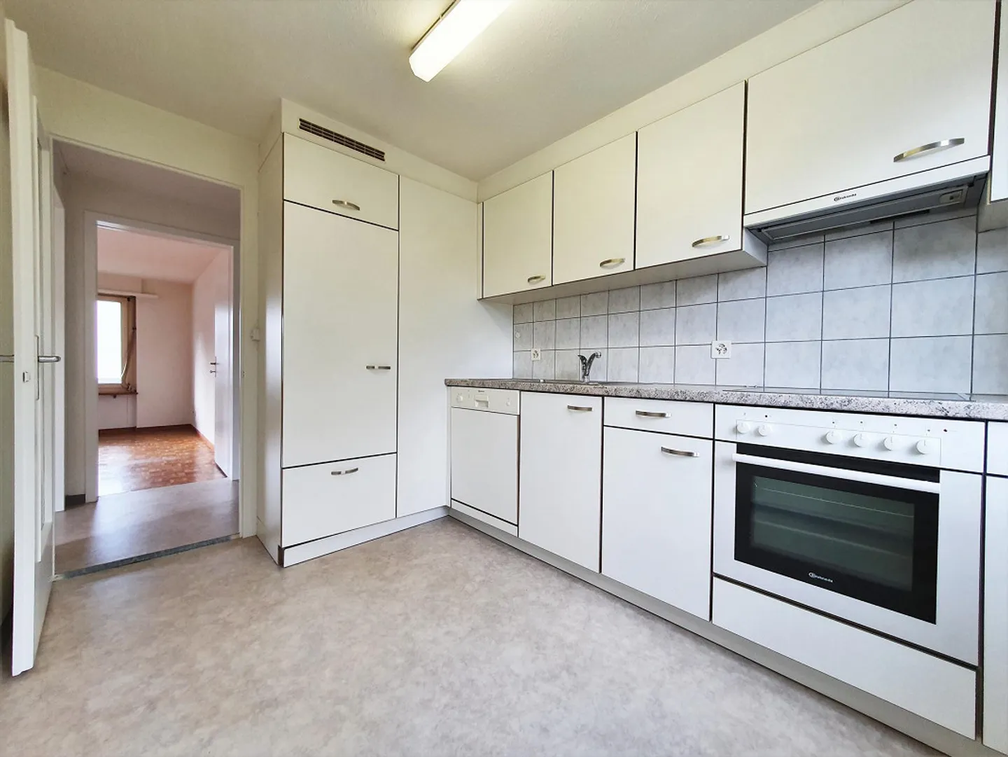 Appartamento ben tenuto al piano rialzato - Foto 4 di 8