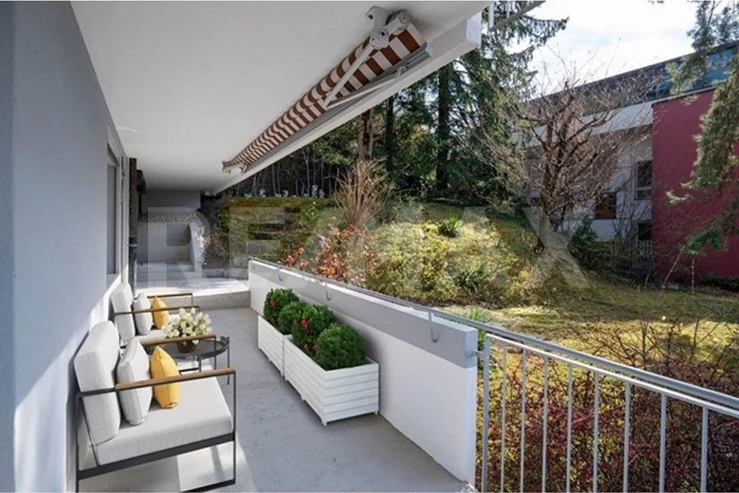 Posizione da sogno con vista lago e montagna non ostacolata - Foto 13 di 13
