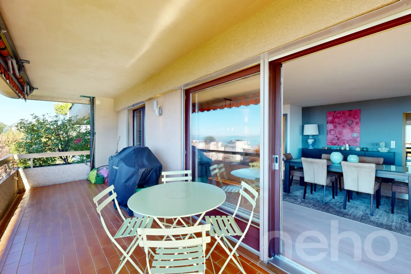 Appartement spacieux avec vue sur le lac - Photo 3 sur 12