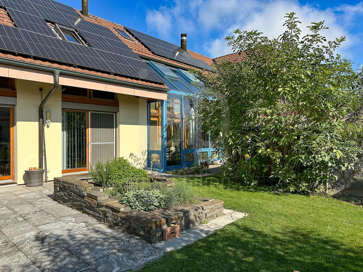 Impressive Multi-Generational Country House in Iffwil - Photo 6 of 30