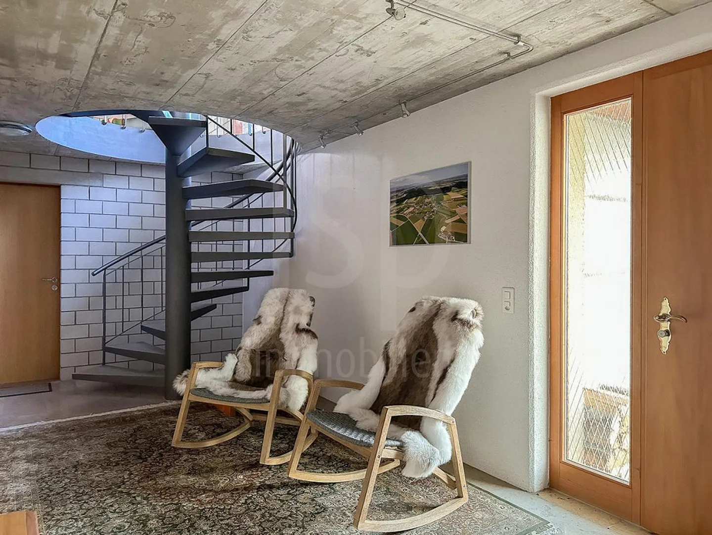Impressive Multi-Generational Country House in Iffwil - Photo 10 of 30