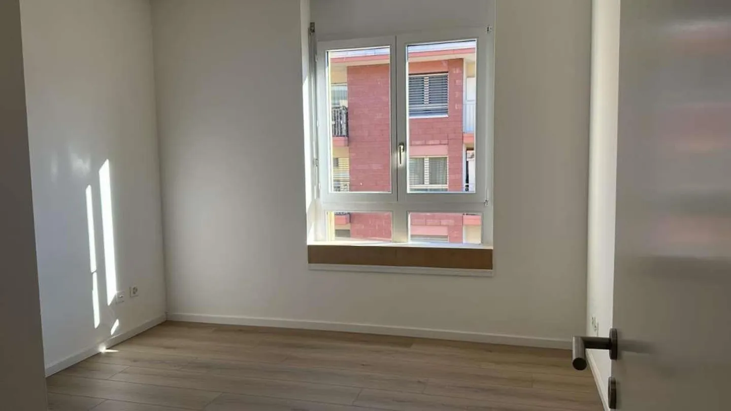 Ristrutturato appartamento di 5,5 locali con terrazzi - Foto 4 di 8