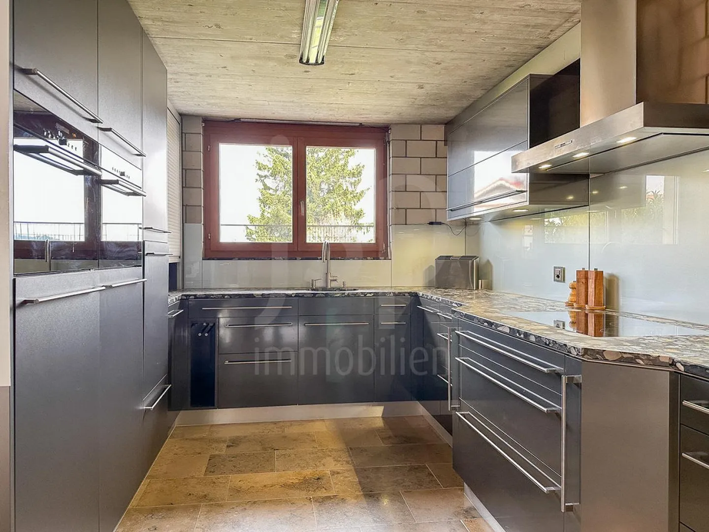 Impressive Multi-Generational Country House in Iffwil - Photo 16 of 30