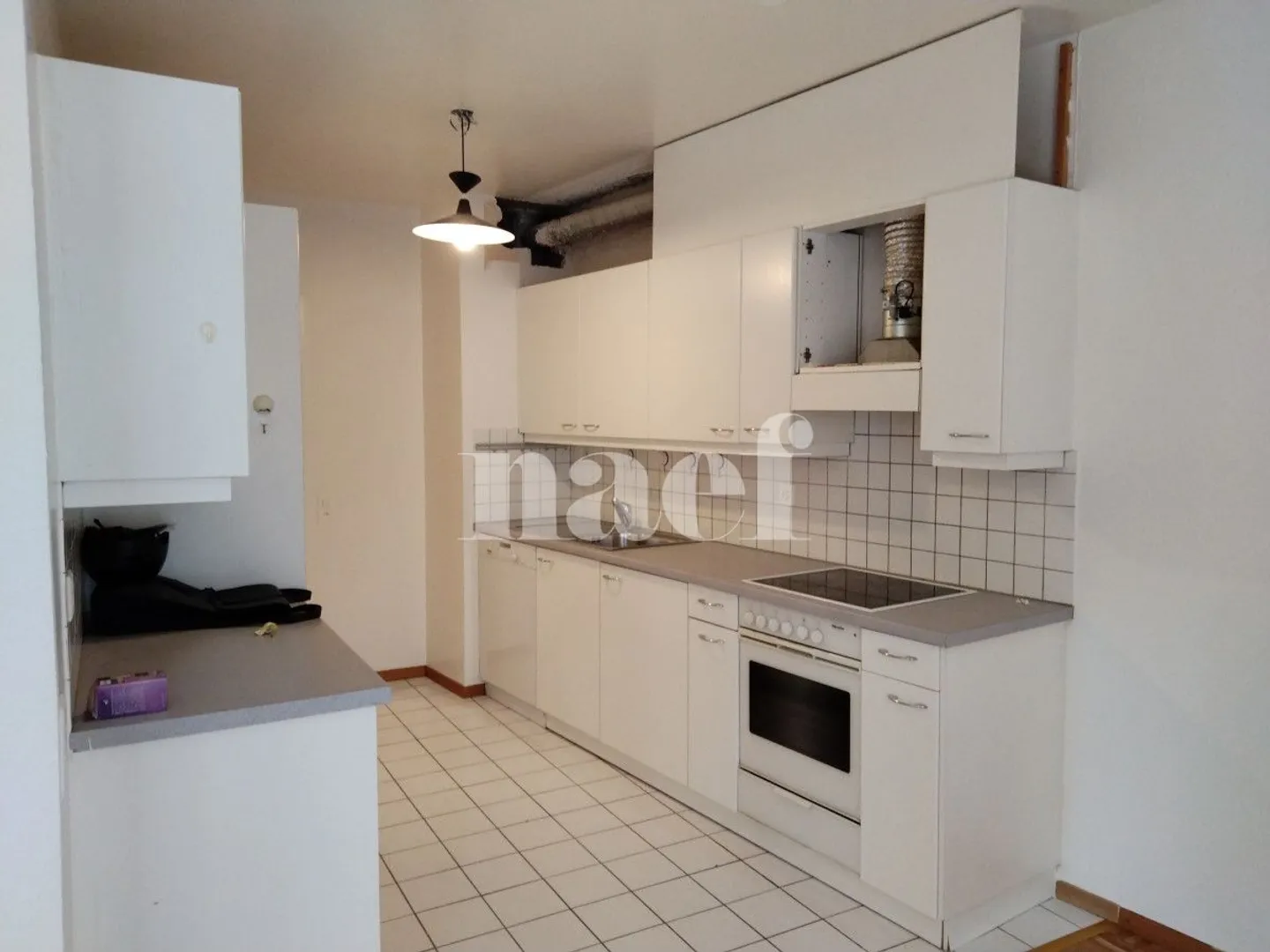 Appartement 5 pièces - Photo 2 sur 8