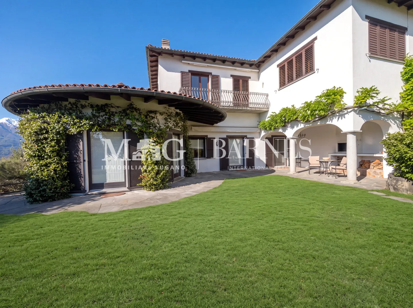 Appartamento elegante con giardino - Foto 3 di 12