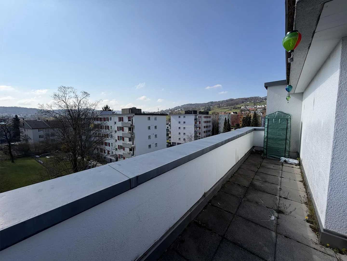 Ampio appartamento di 3,5 stanze a Dietikon - Foto 8 di 9
